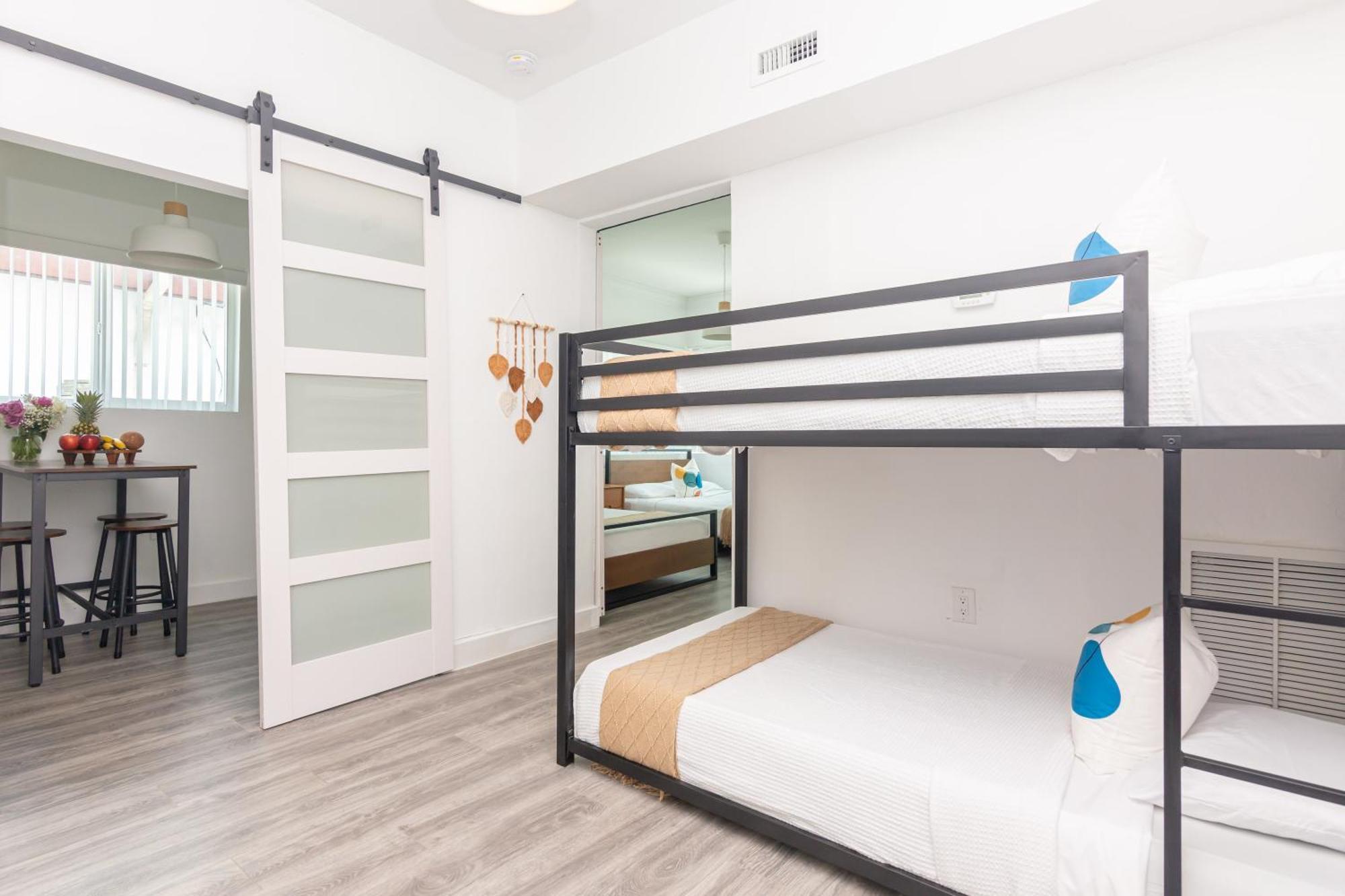 West Deco Aparthotel Miami Beach Bagian luar foto