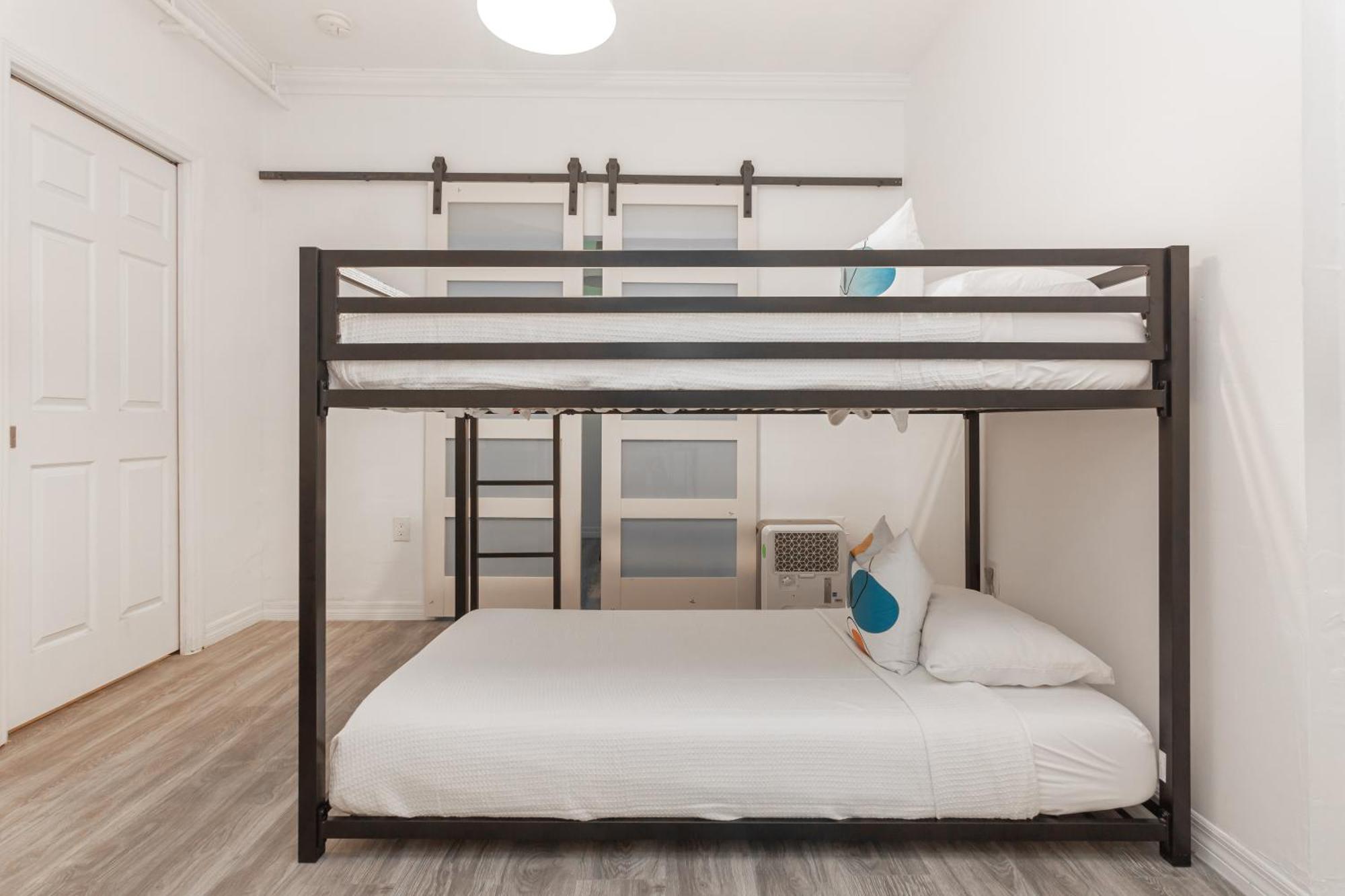 West Deco Aparthotel Miami Beach Bagian luar foto