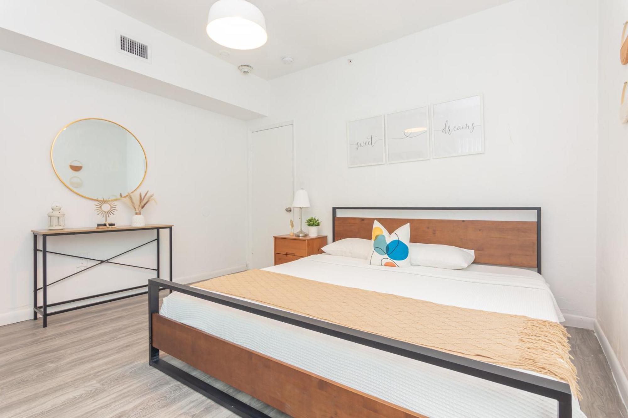 West Deco Aparthotel Miami Beach Bagian luar foto