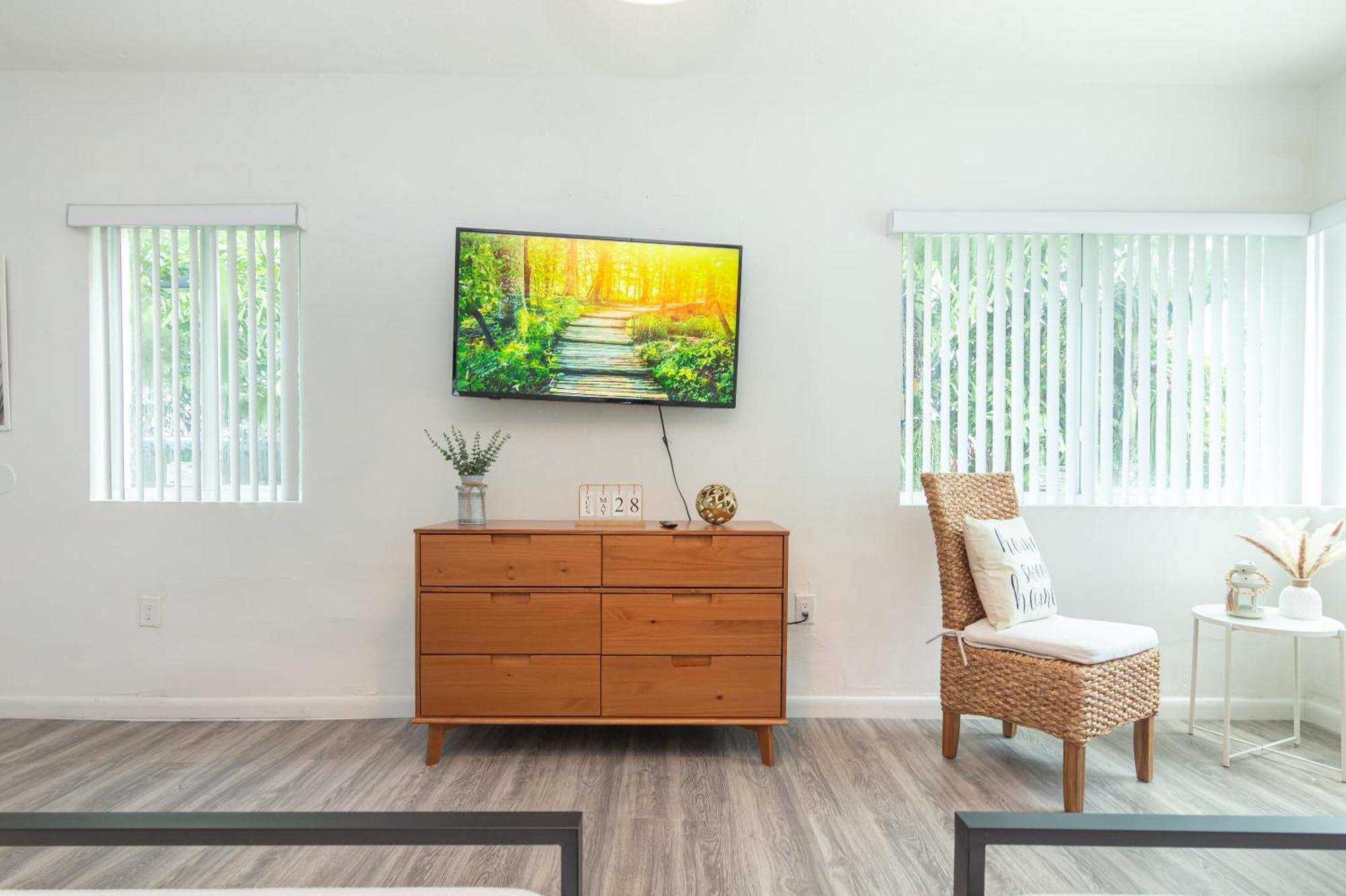 West Deco Aparthotel Miami Beach Bagian luar foto