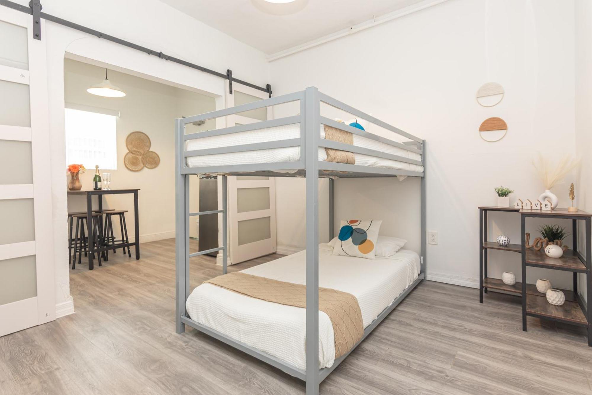 West Deco Aparthotel Miami Beach Bagian luar foto